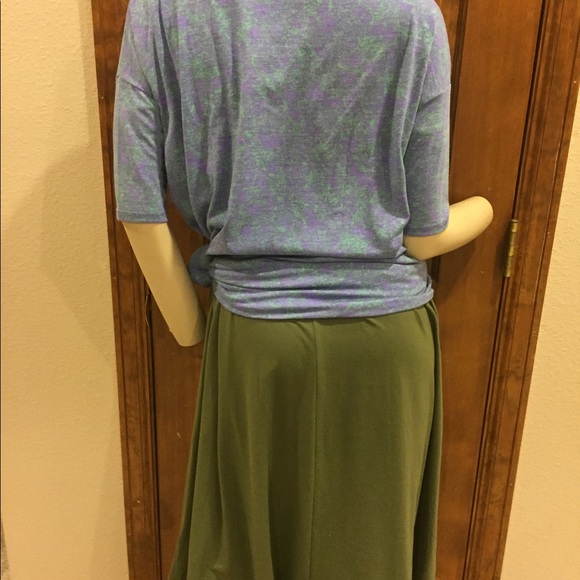 LuLaRoe IRMA Short Sleeve Tee T-Shirt Tunic XXS Purple Green Floral 3/$20 SALE! - Picture 6 of 10